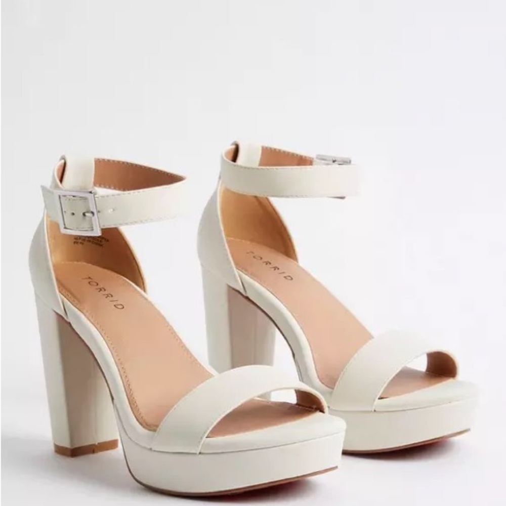 Torrid Women's Cream Platform Heels
